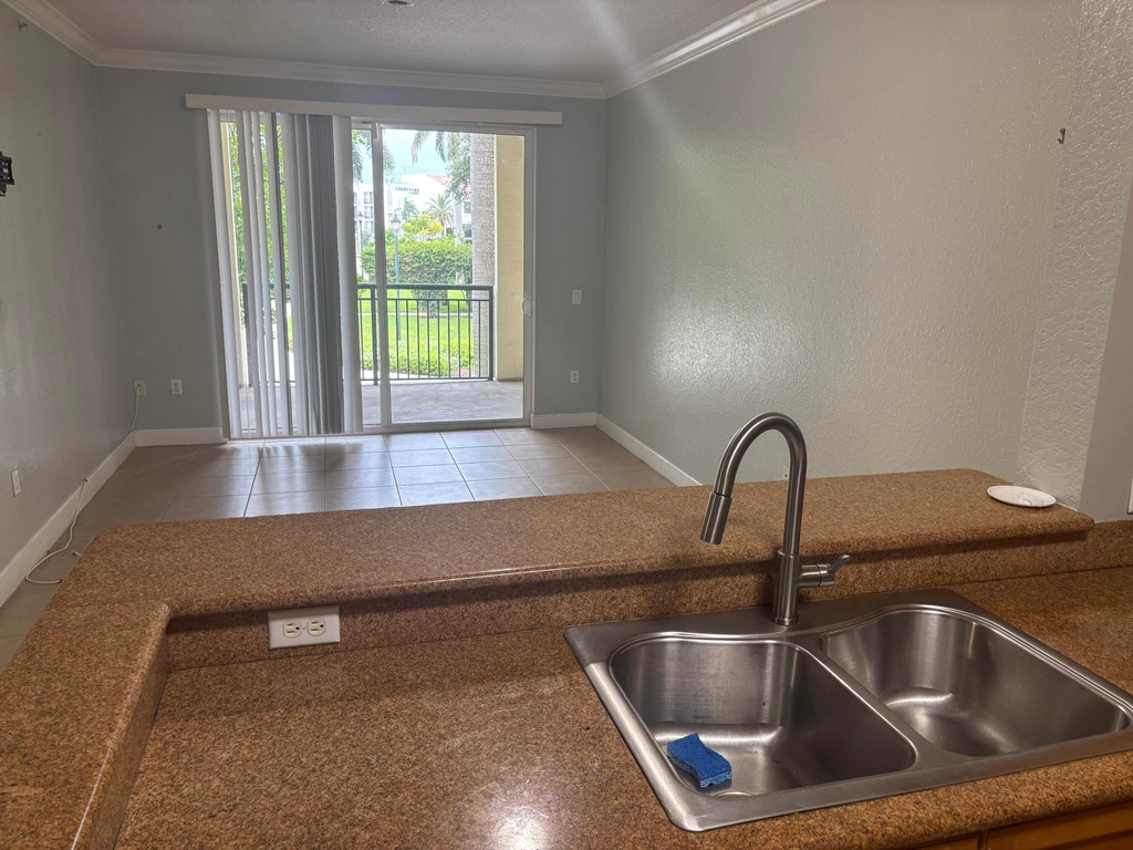 3206 Renaissance Way - Photo 5