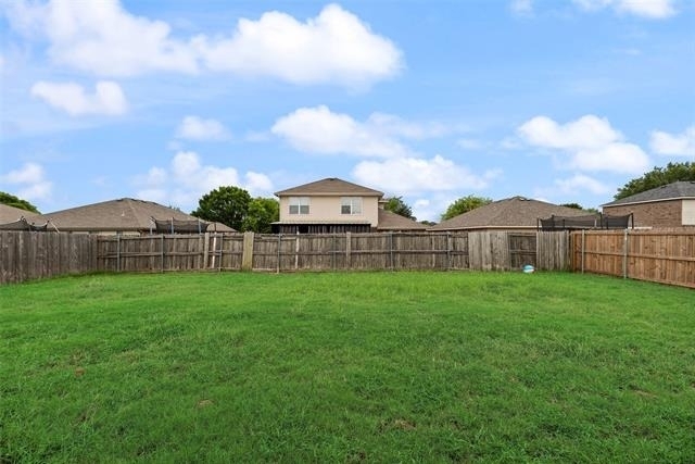 2701 Mockingbird Street - Photo 18
