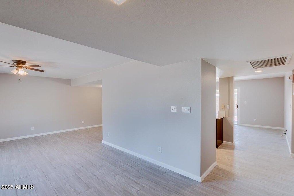 831 E Stephens Drive - Photo 4
