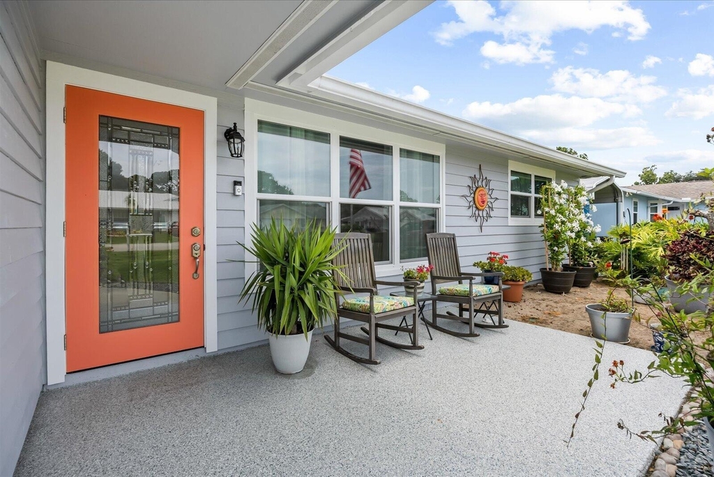 215 19th Avenue - Photo 2