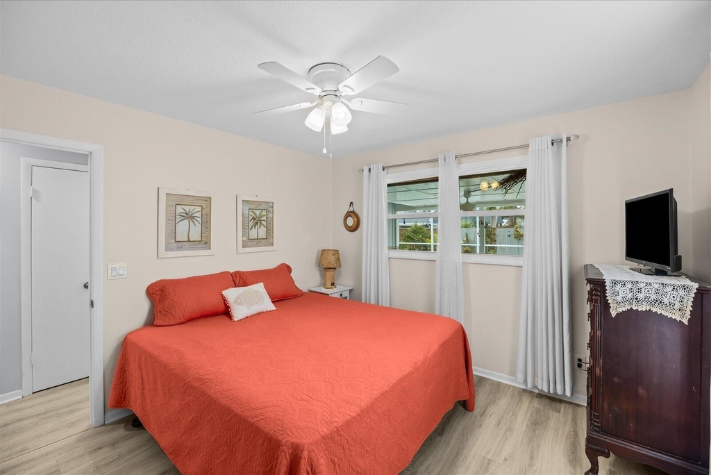 215 19th Avenue - Photo 19