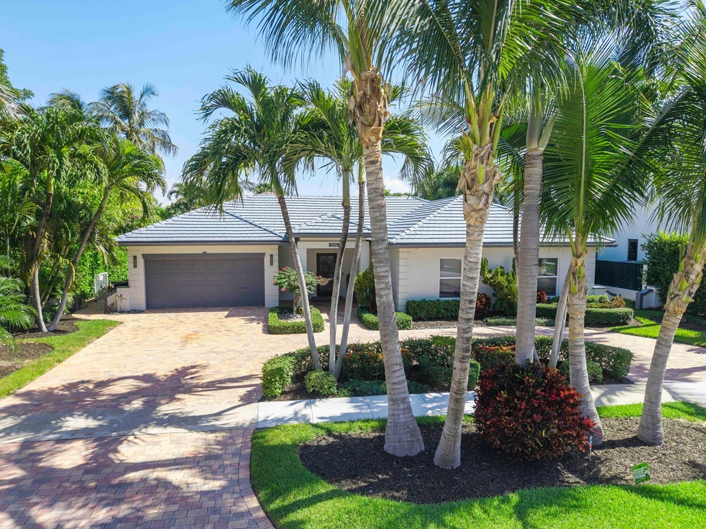 725 Ne 36th Street - Photo 3