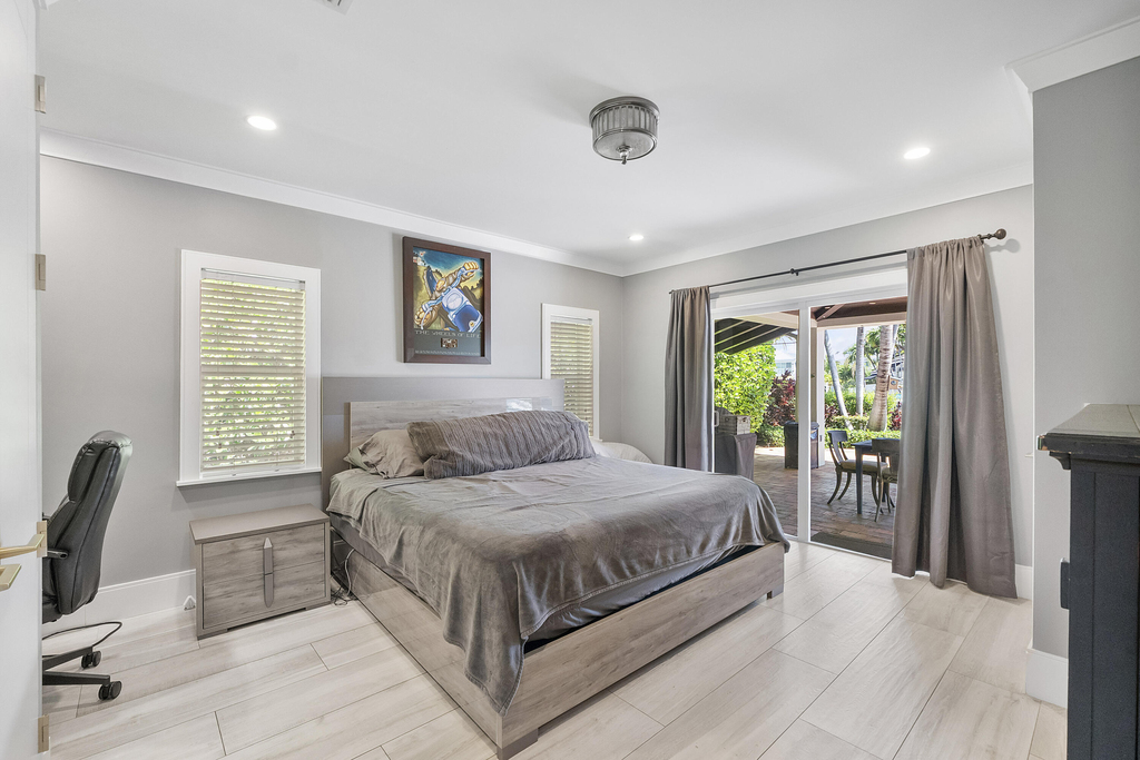 725 Ne 36th Street - Photo 28