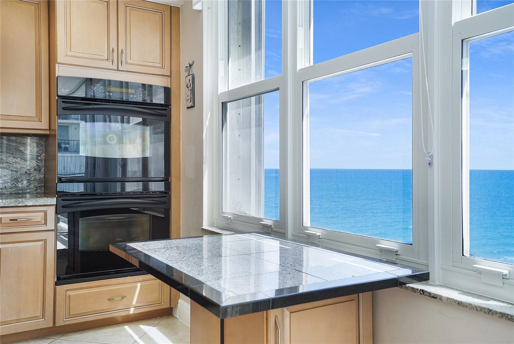 4280 Galt Ocean Drive - Photo 3