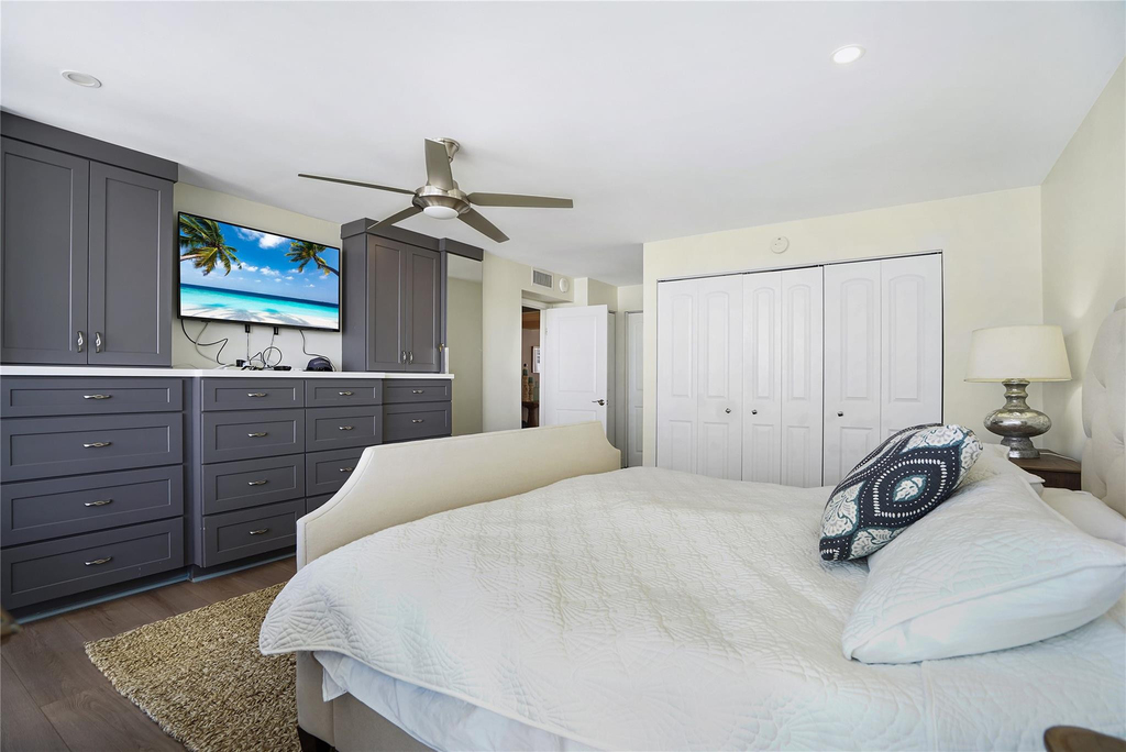 4280 Galt Ocean Drive - Photo 31