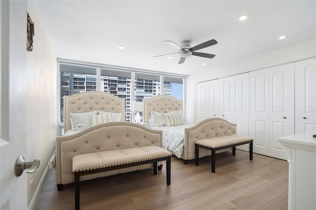 4280 Galt Ocean Drive - Photo 38