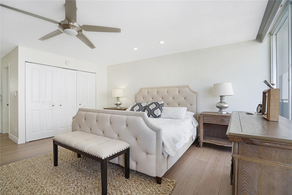 4280 Galt Ocean Drive - Photo 30