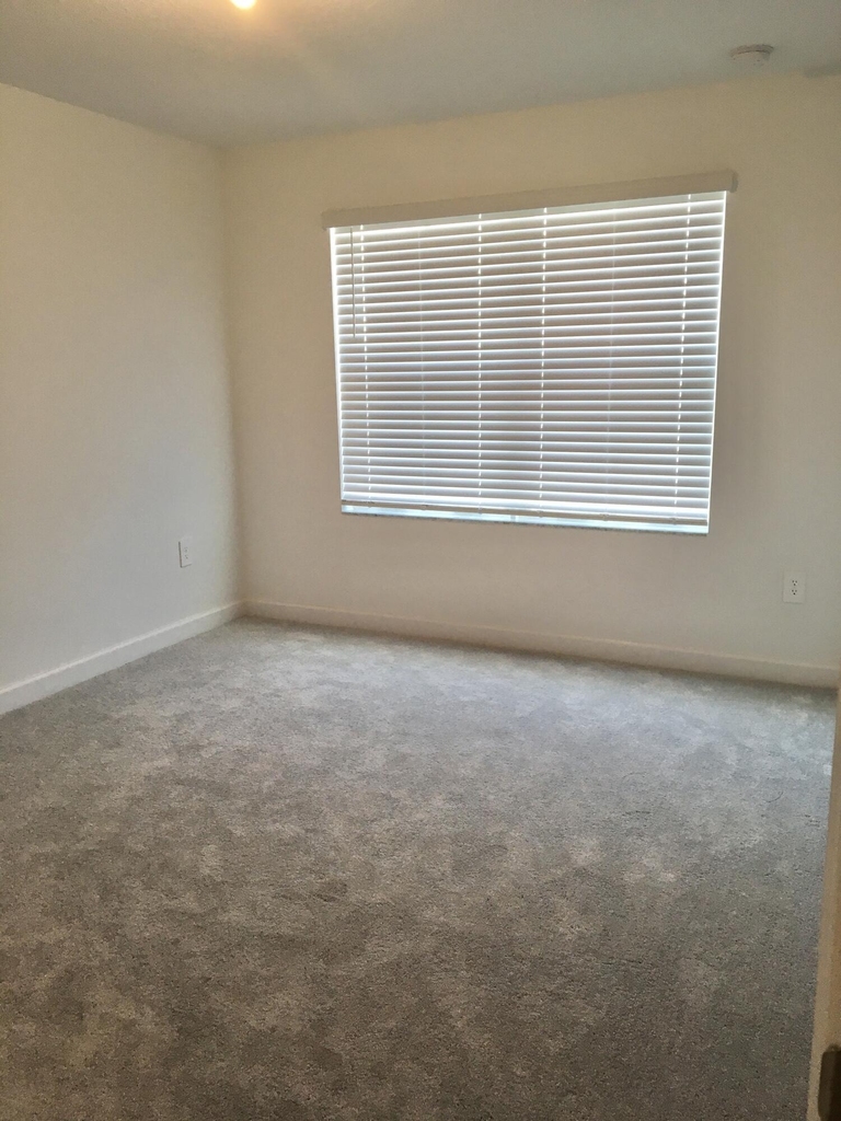 12226 Sw Roma Circle - Photo 13