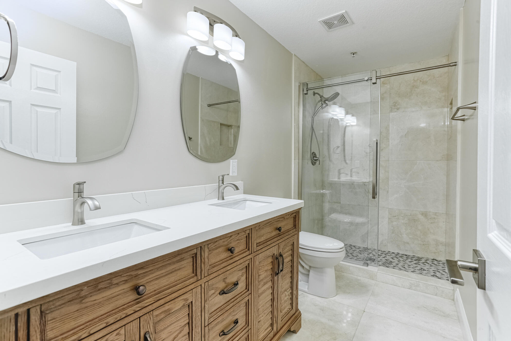 316 Se Bloxham Way - Photo 19