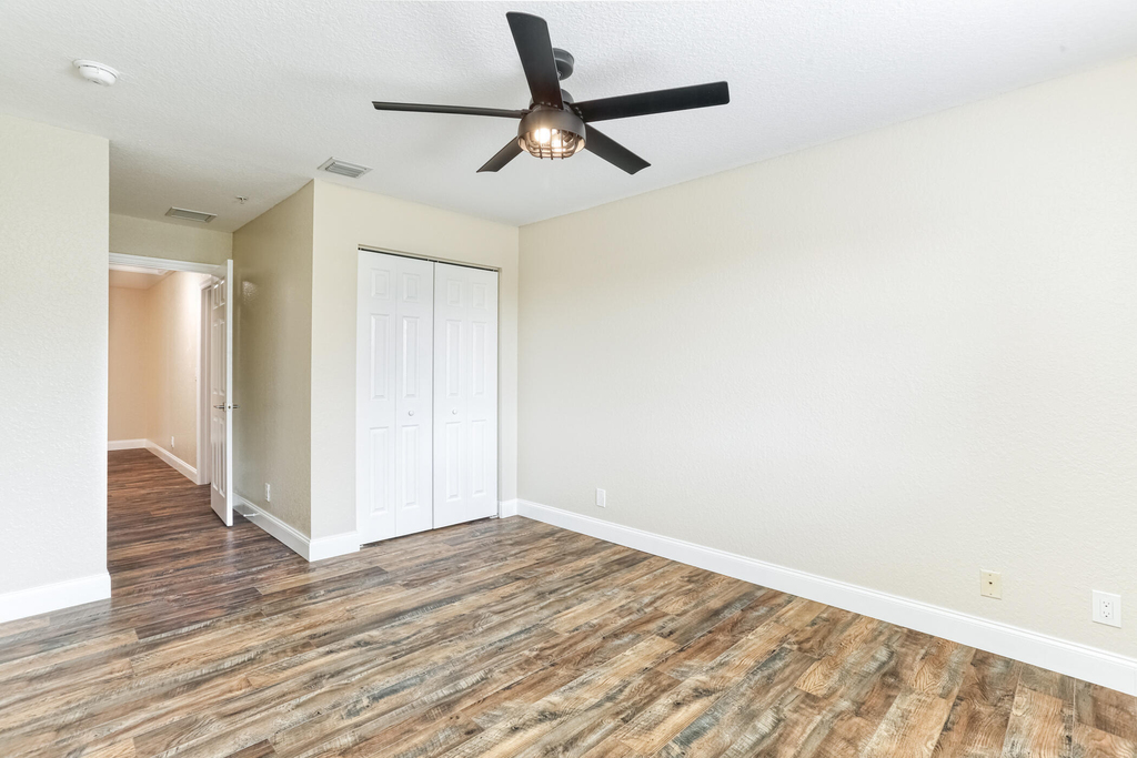 316 Se Bloxham Way - Photo 20