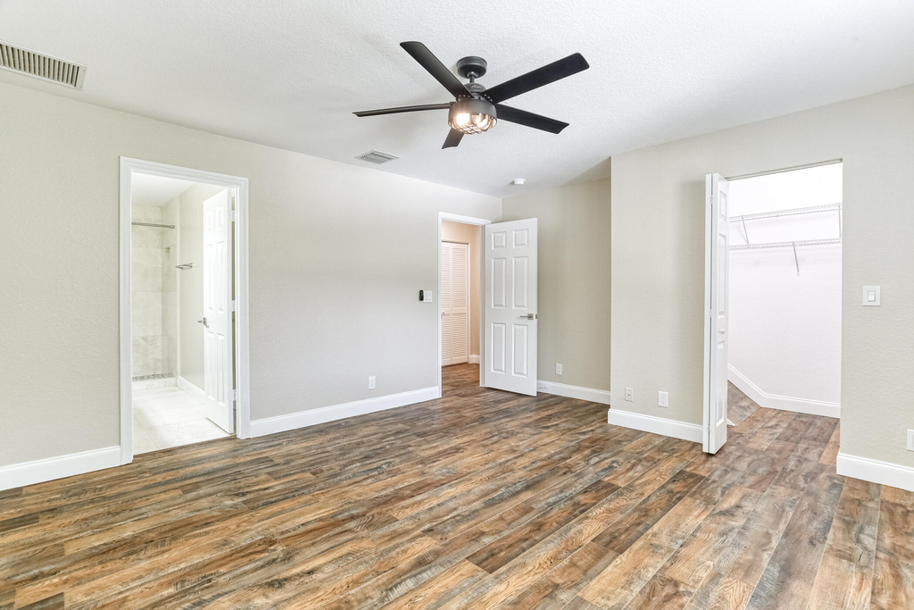 316 Se Bloxham Way - Photo 14