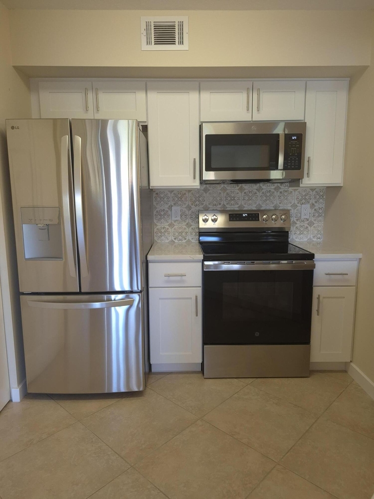 3608 Nw Adriatic Lane - Photo 9