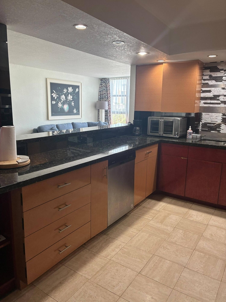 400 Leslie Drive - Photo 33
