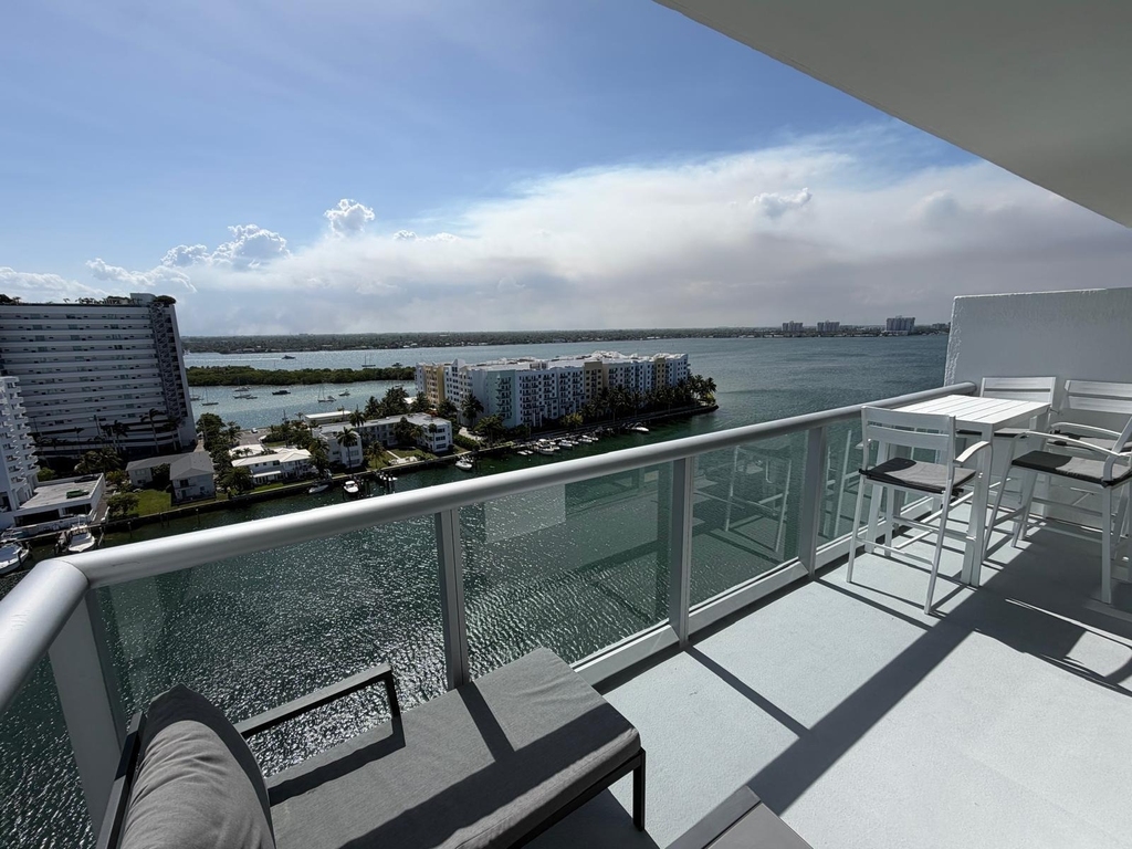 7930 East Drive - Photo 8