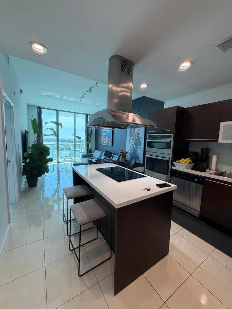 7930 East Drive - Photo 4
