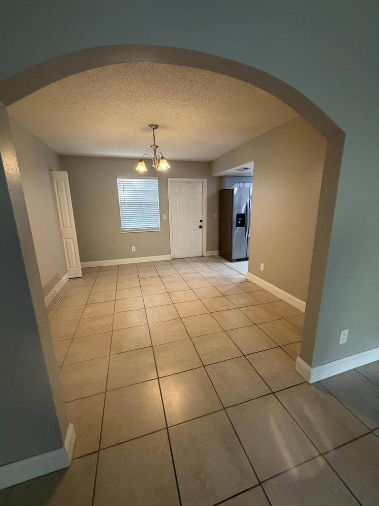 1605 N 42nd Street - Photo 9