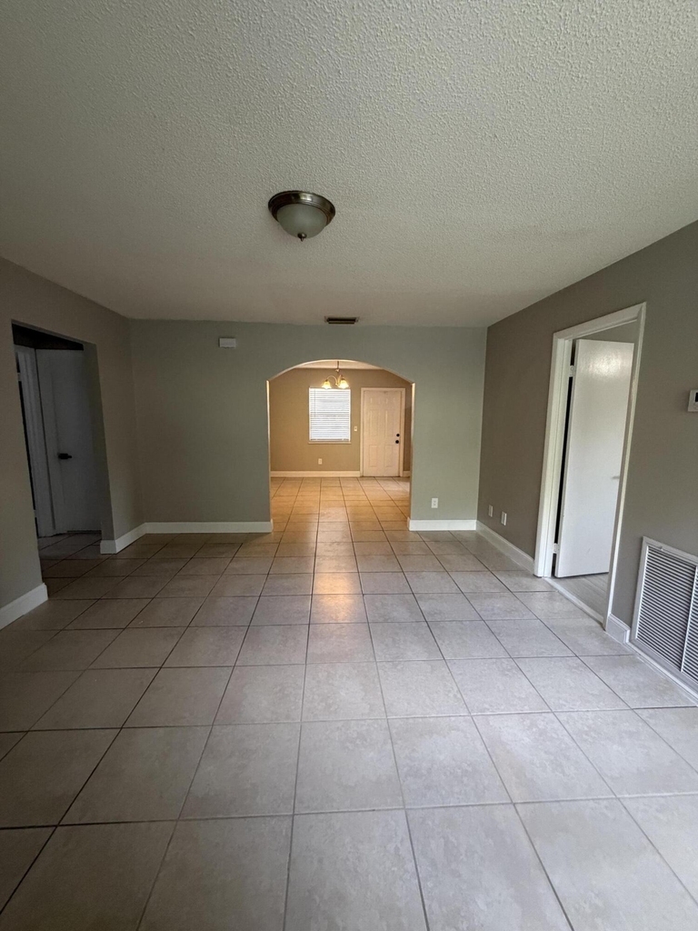1605 N 42nd Street - Photo 6