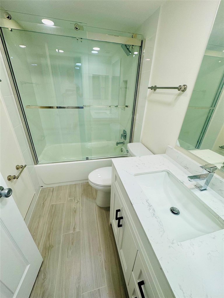 805 W Oakland Park Boulevard - Photo 5