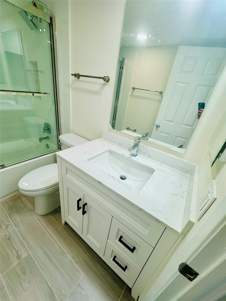 805 W Oakland Park Boulevard - Photo 7