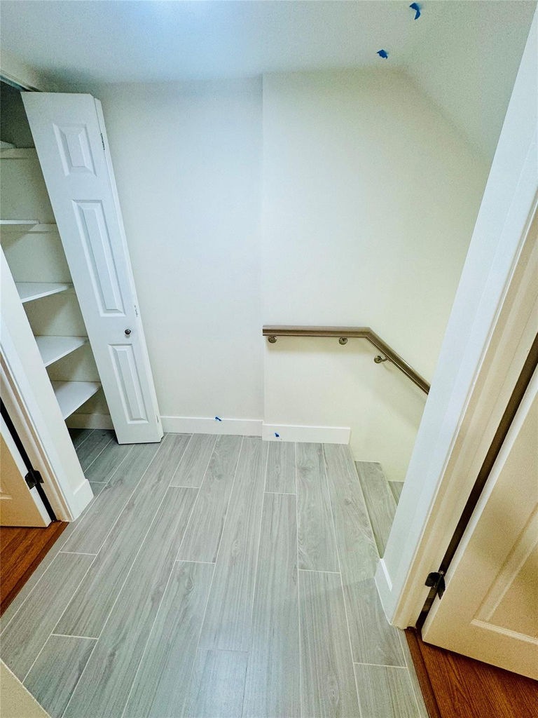 805 W Oakland Park Boulevard - Photo 10