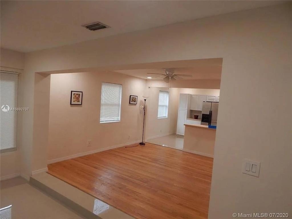1111 N 25th Avenue - Photo 13