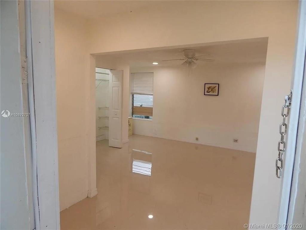 1111 N 25th Avenue - Photo 5