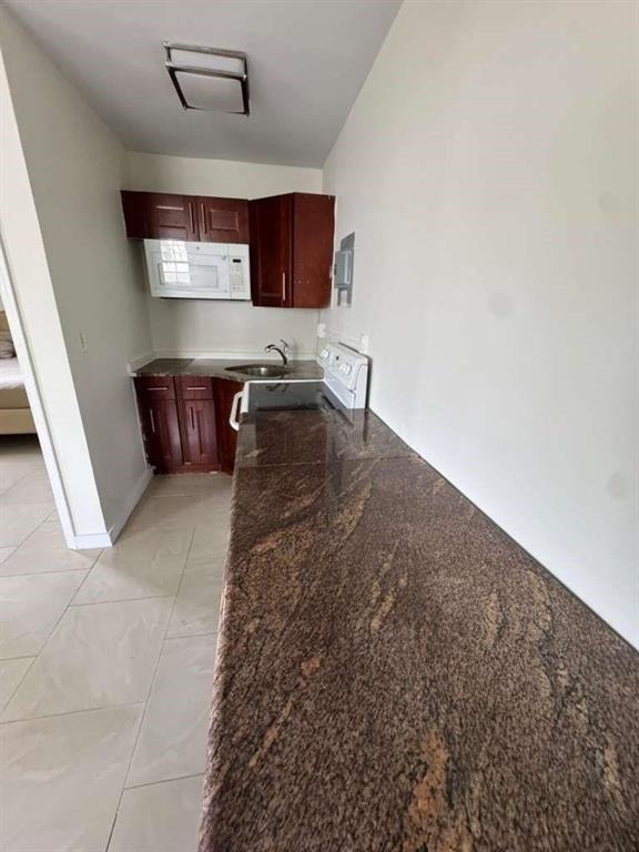 1042 Foster Road - Photo 2