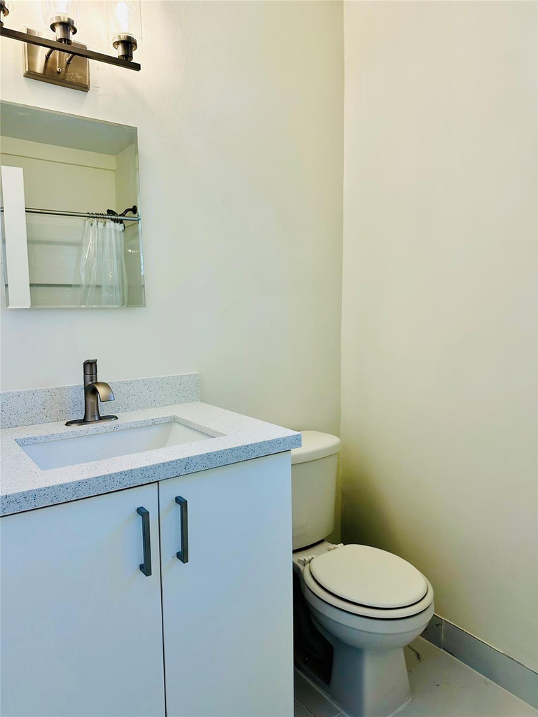 2425 Pierce Street - Photo 7