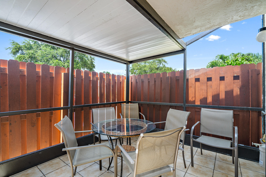 7916 Se Villa Circle - Photo 1