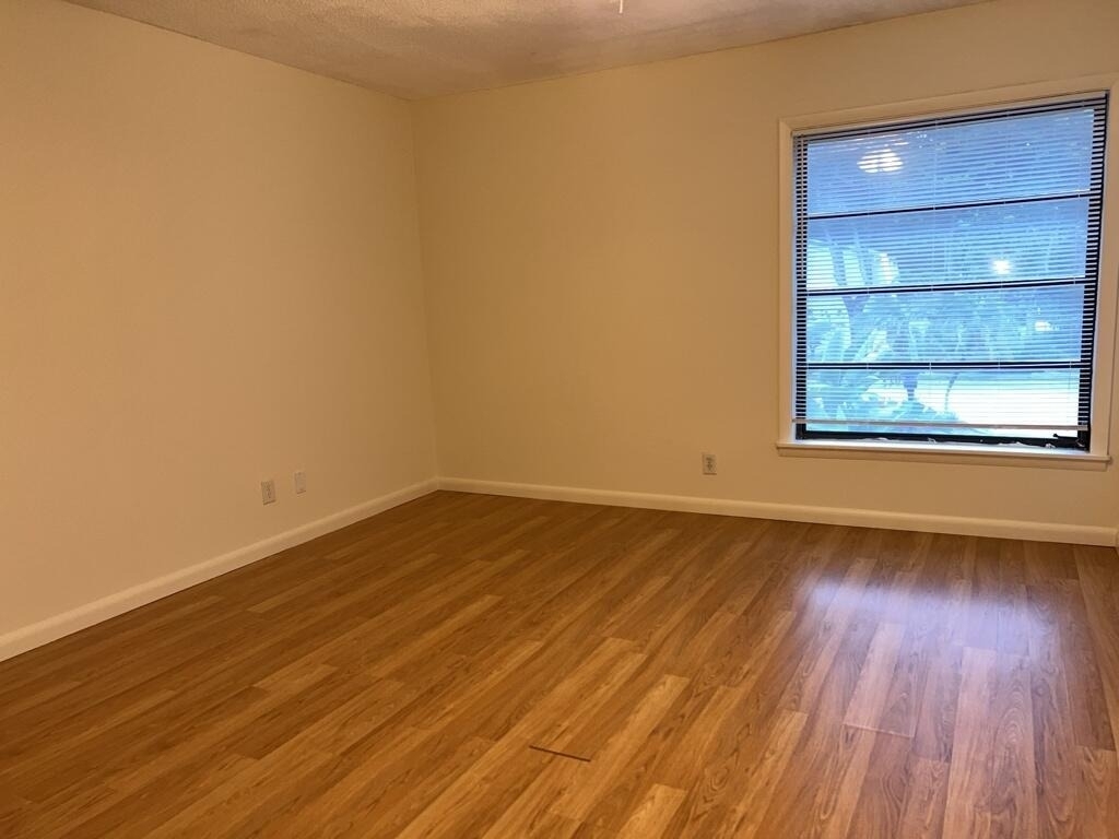 3094 Bermwood Lane - Photo 31