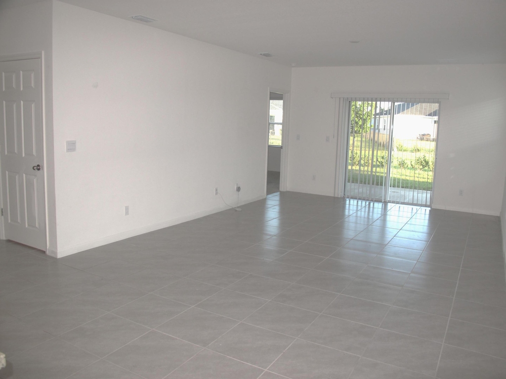 12221 Nettuno Way - Photo 27