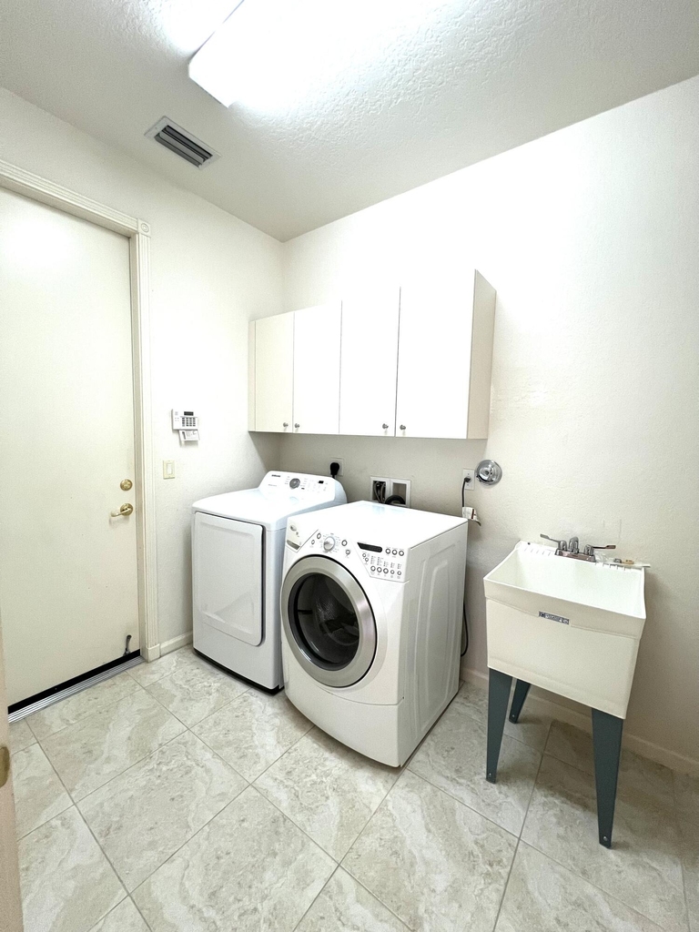 9774 Isles Cay Drive - Photo 30