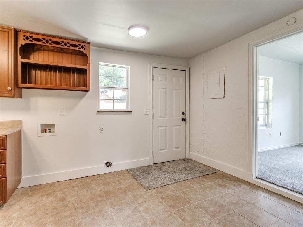 425 E Eufaula Street - Photo 12