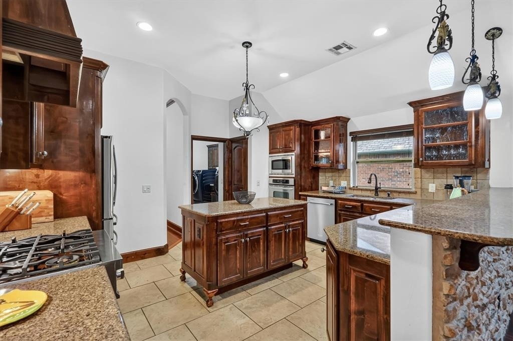 16616 Moorgate Lane - Photo 22