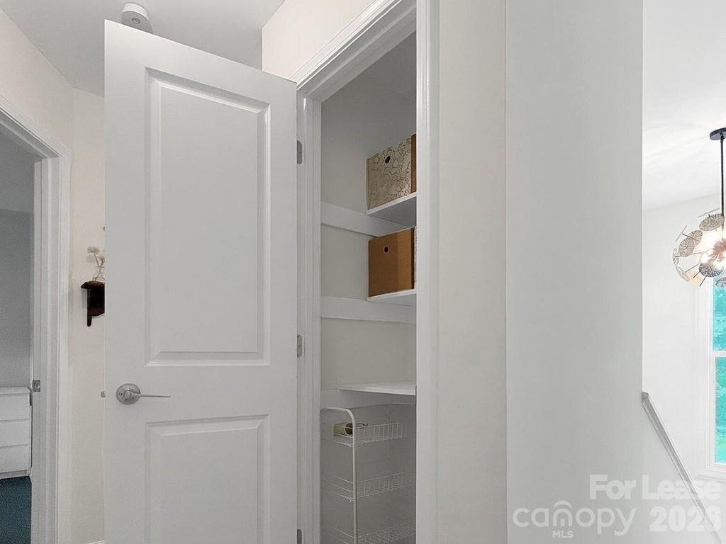 902 Creekside Drive - Photo 21