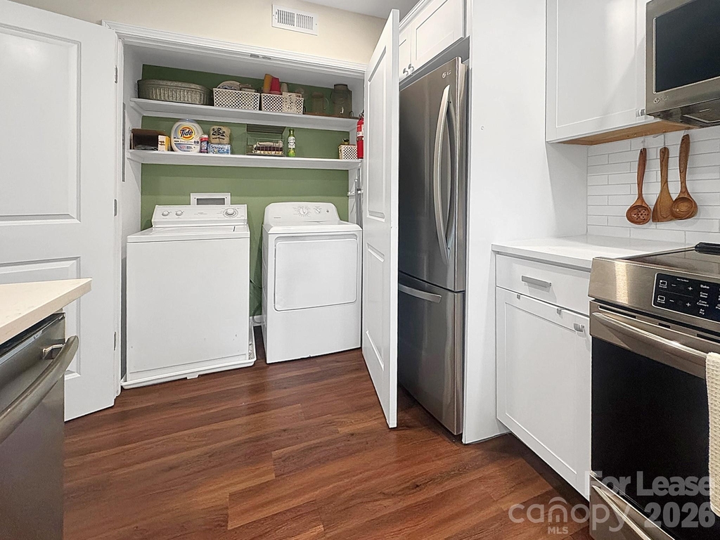 902 Creekside Drive - Photo 9