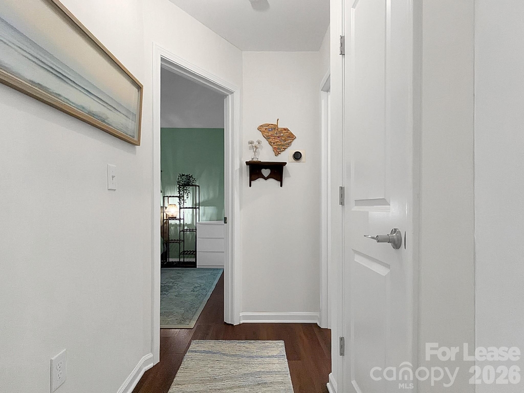 902 Creekside Drive - Photo 14