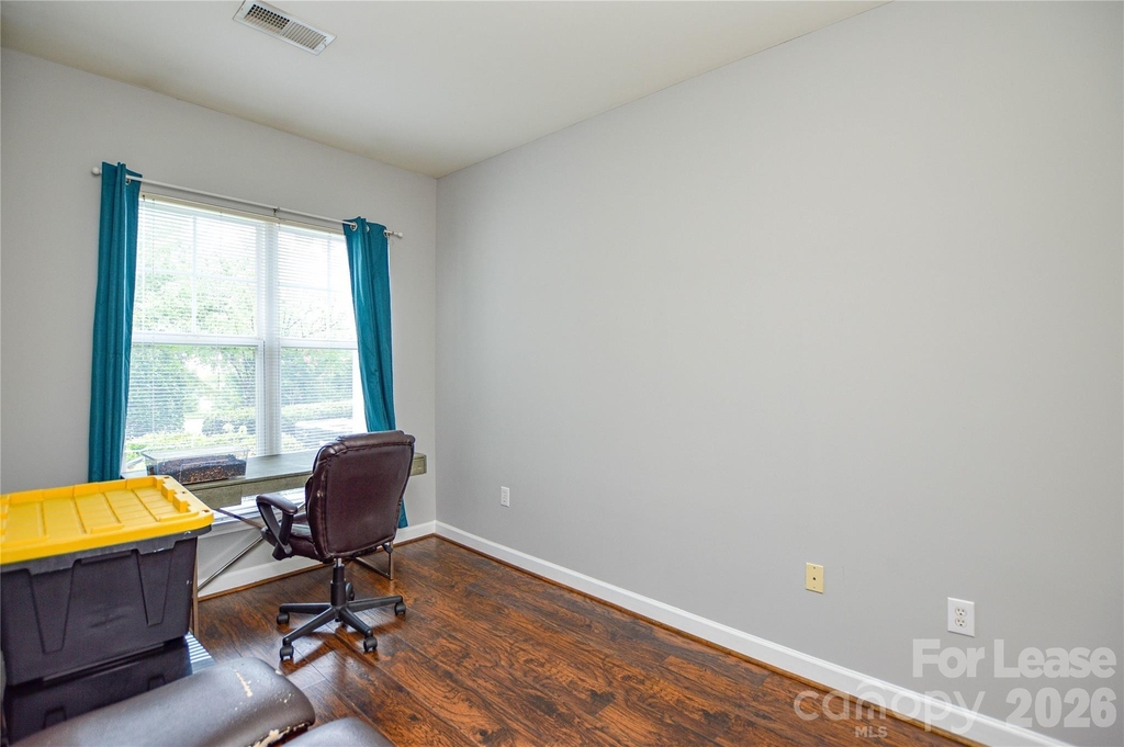 10663 Hill Point Court - Photo 20