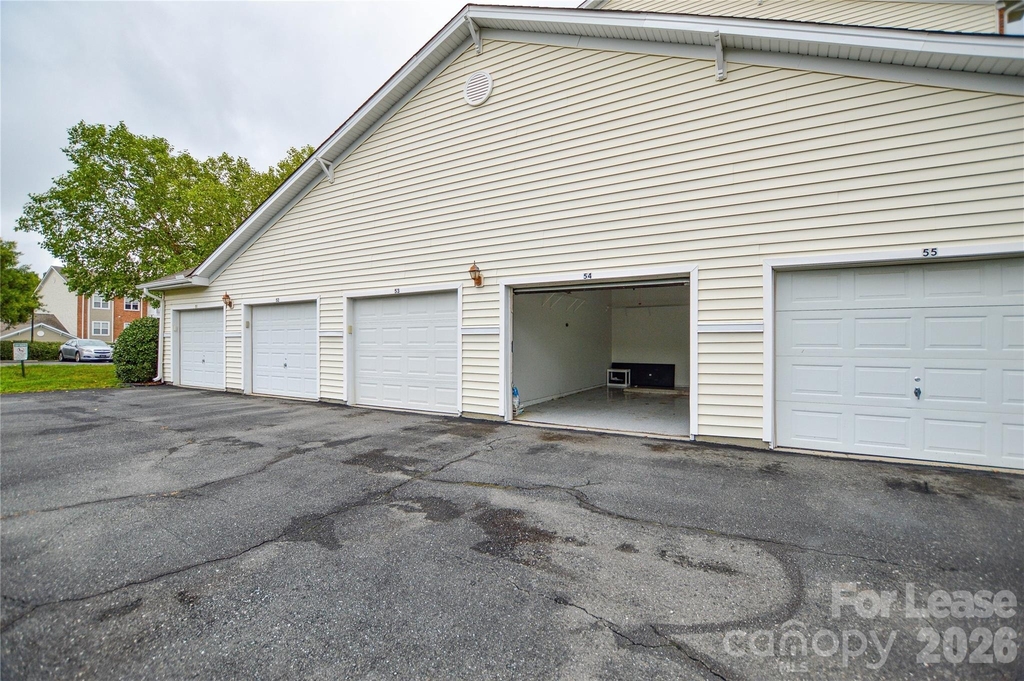 10663 Hill Point Court - Photo 27