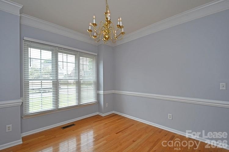 10402 Friarsgate Road - Photo 11