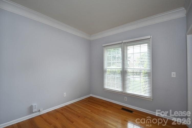10402 Friarsgate Road - Photo 10