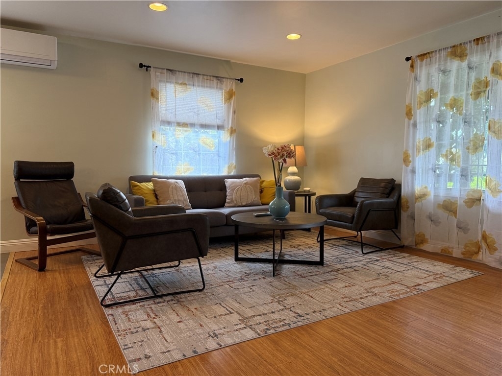 830 N Olive - Photo 7