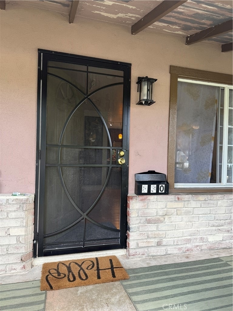 830 N Olive - Photo 4