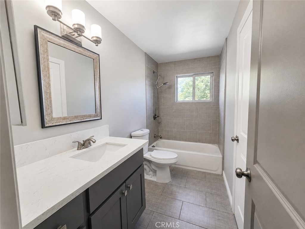 6624 Gross Avenue - Photo 7
