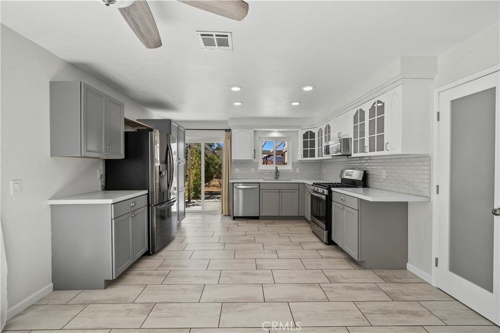 6205 Corinthian - Photo 4