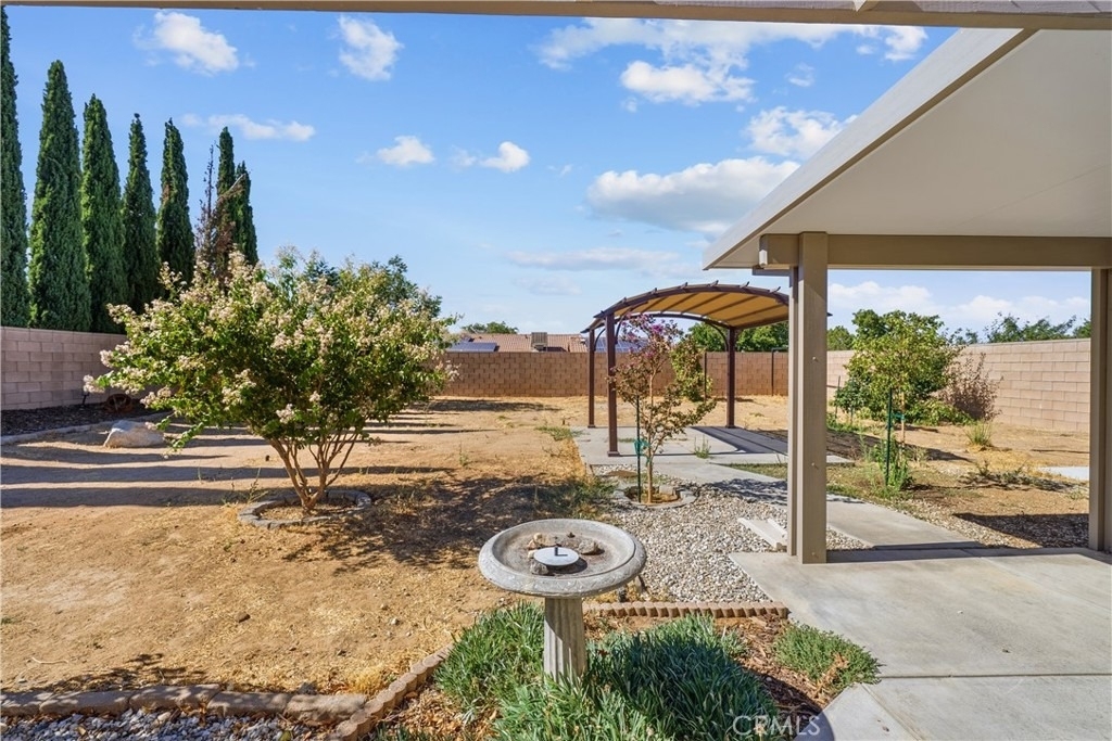 6205 Corinthian - Photo 26