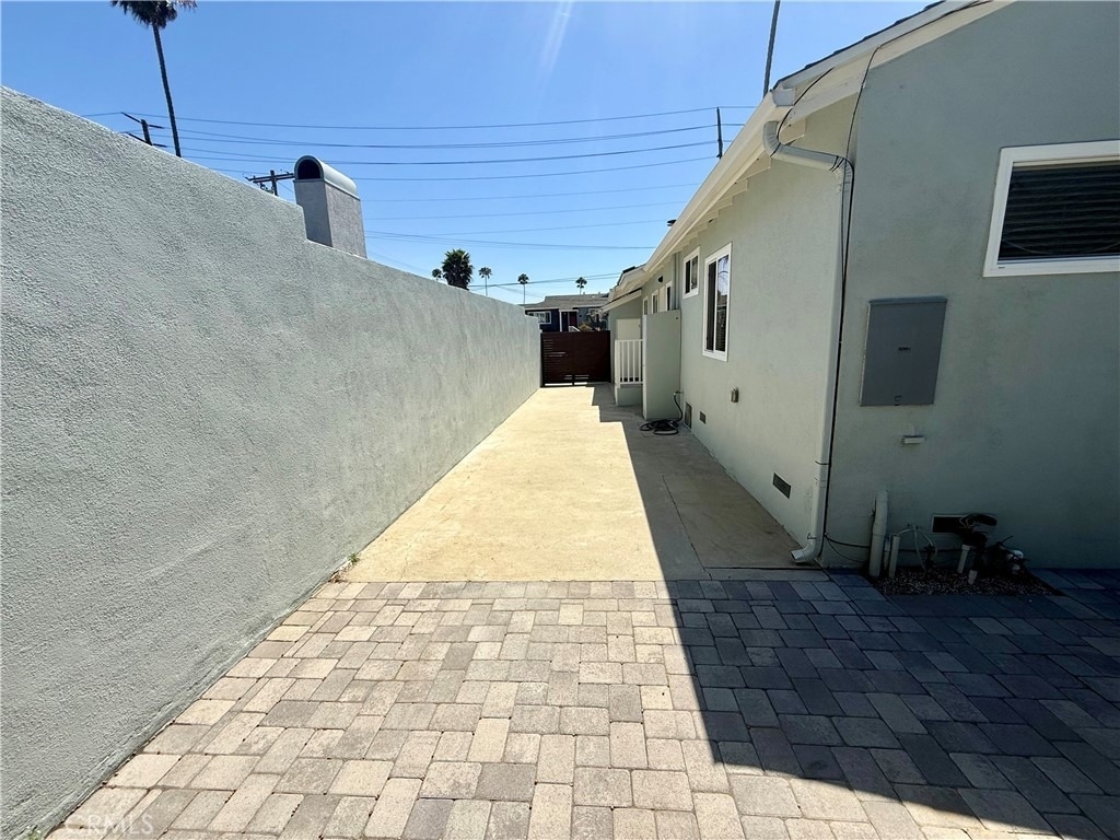 517 Blossom - Photo 23