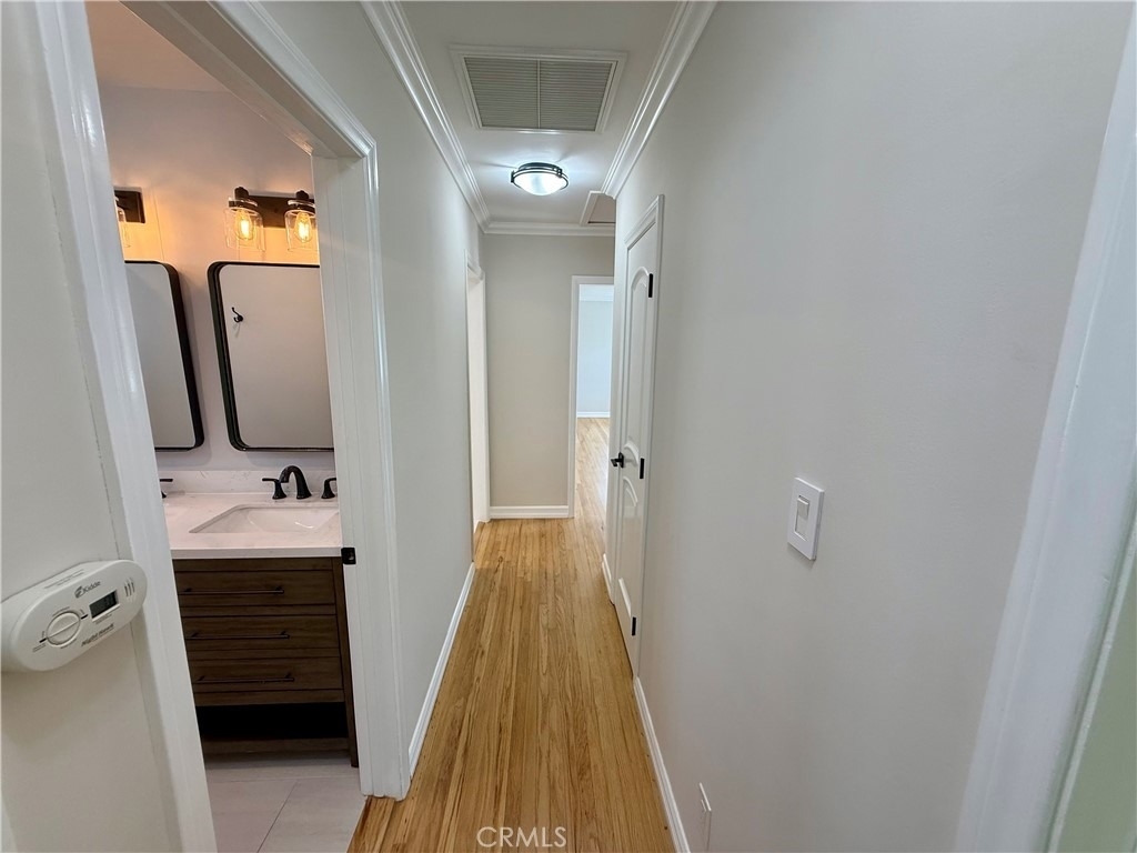517 Blossom - Photo 11