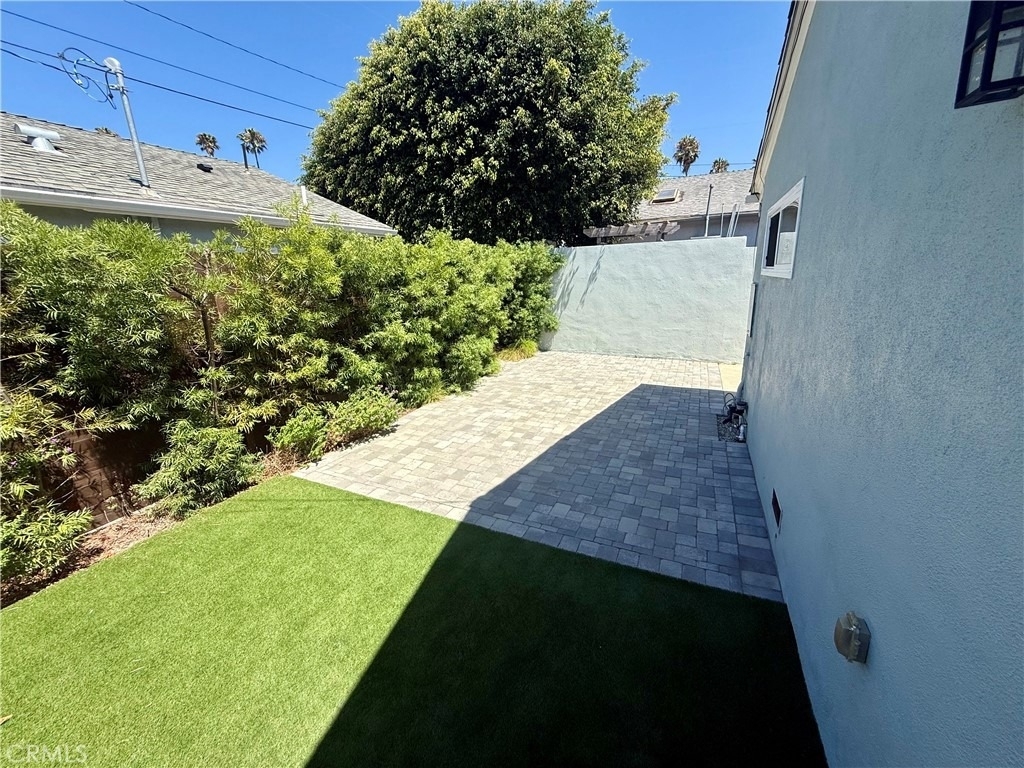 517 Blossom - Photo 21