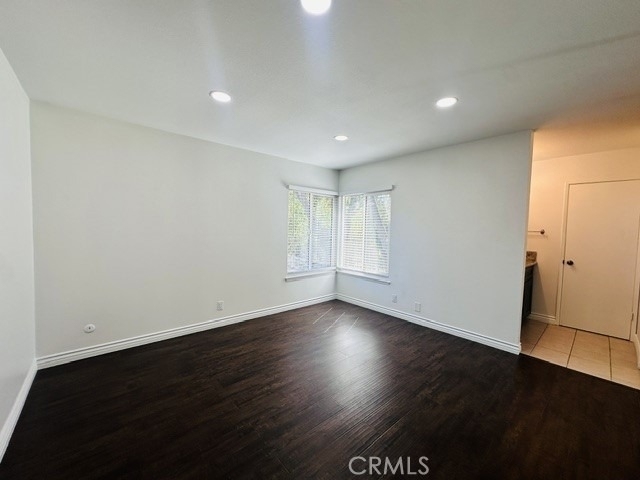 2510 Coventry - Photo 12